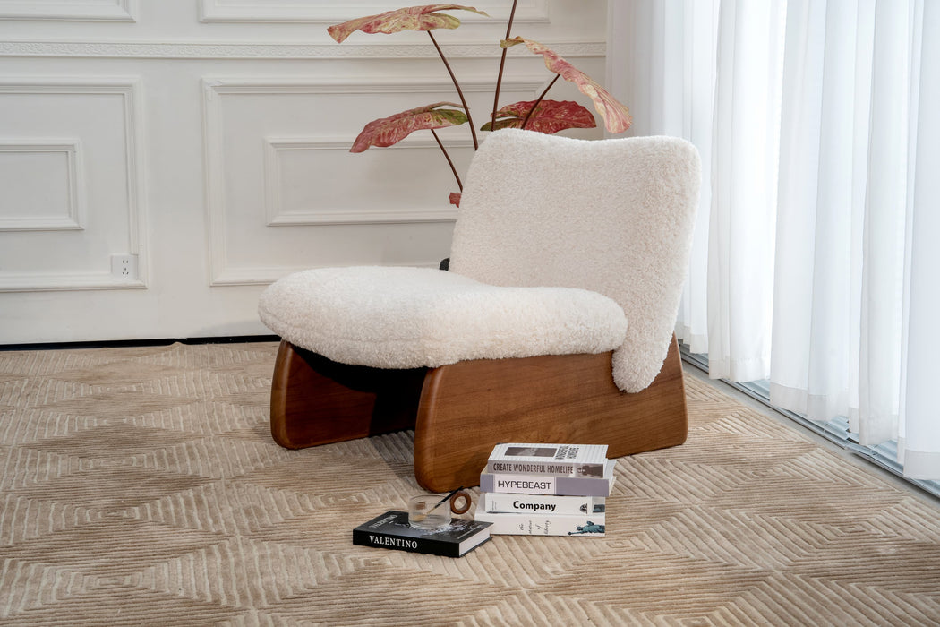 Dina Accent Chair