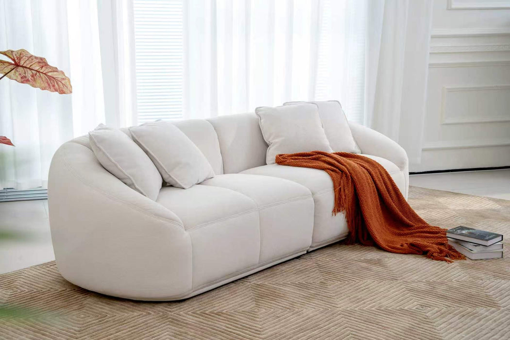 Molly Sofa