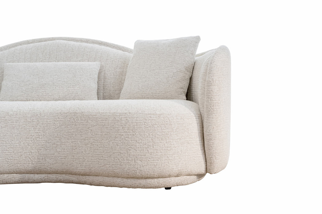 Lily Loveseat