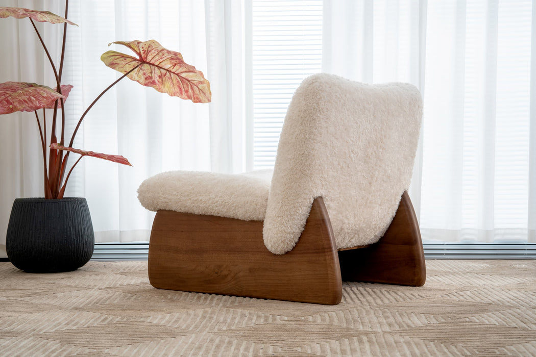 Dina Accent Chair
