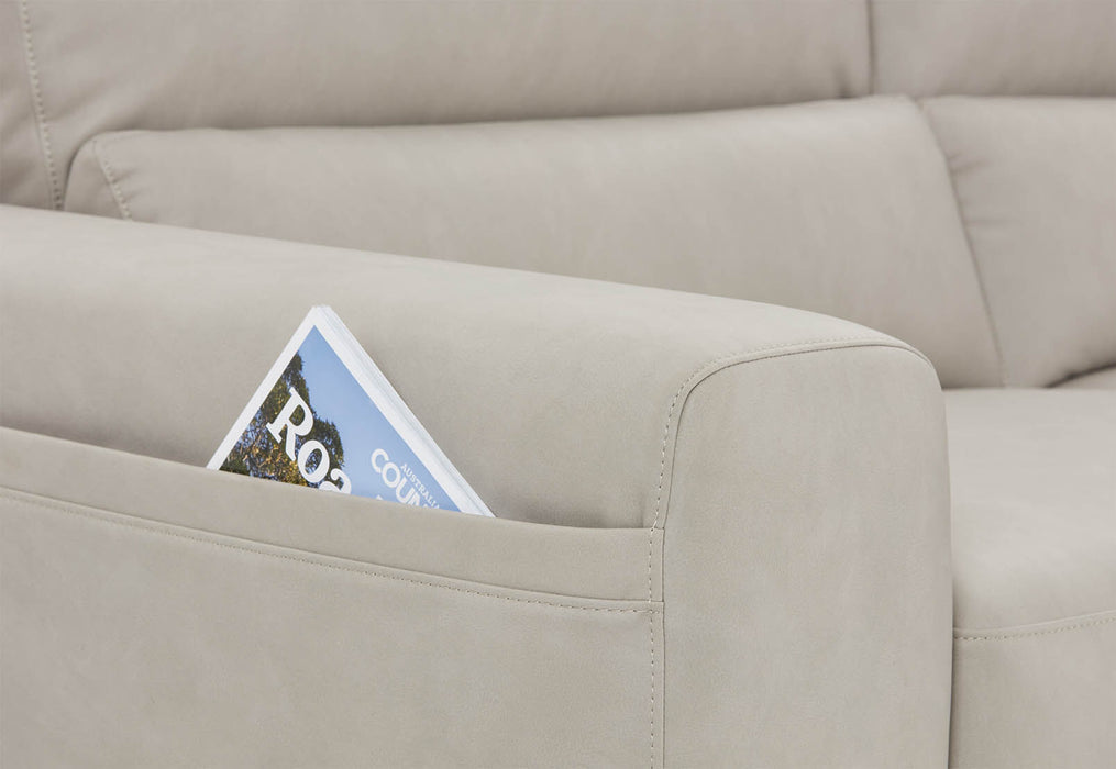 Eliana Loveseat