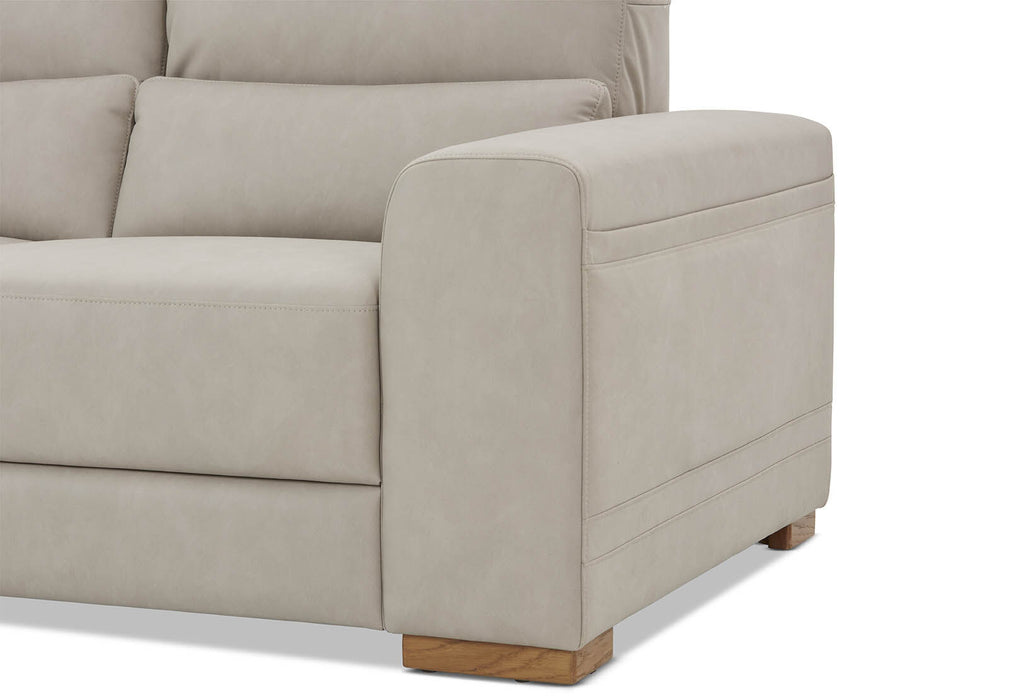 Eliana Loveseat
