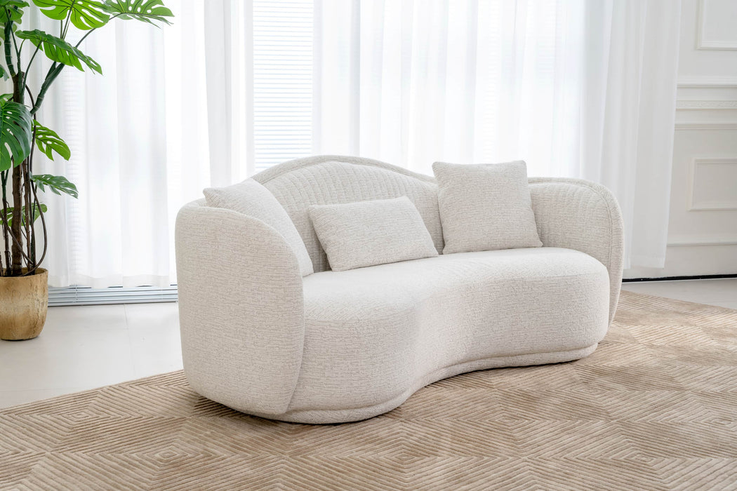 Lily Loveseat