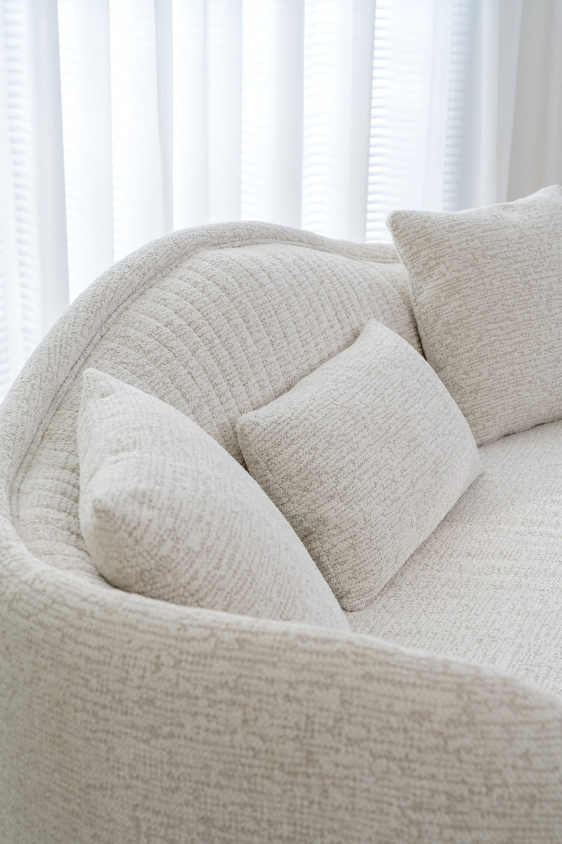 Lily Loveseat-zoom-