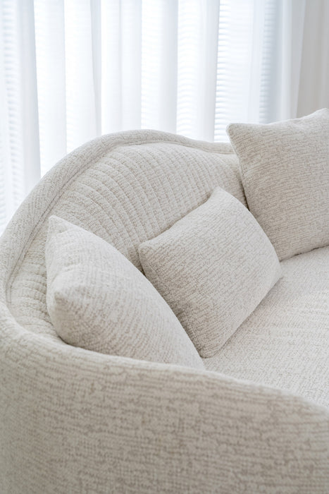 Lily Loveseat