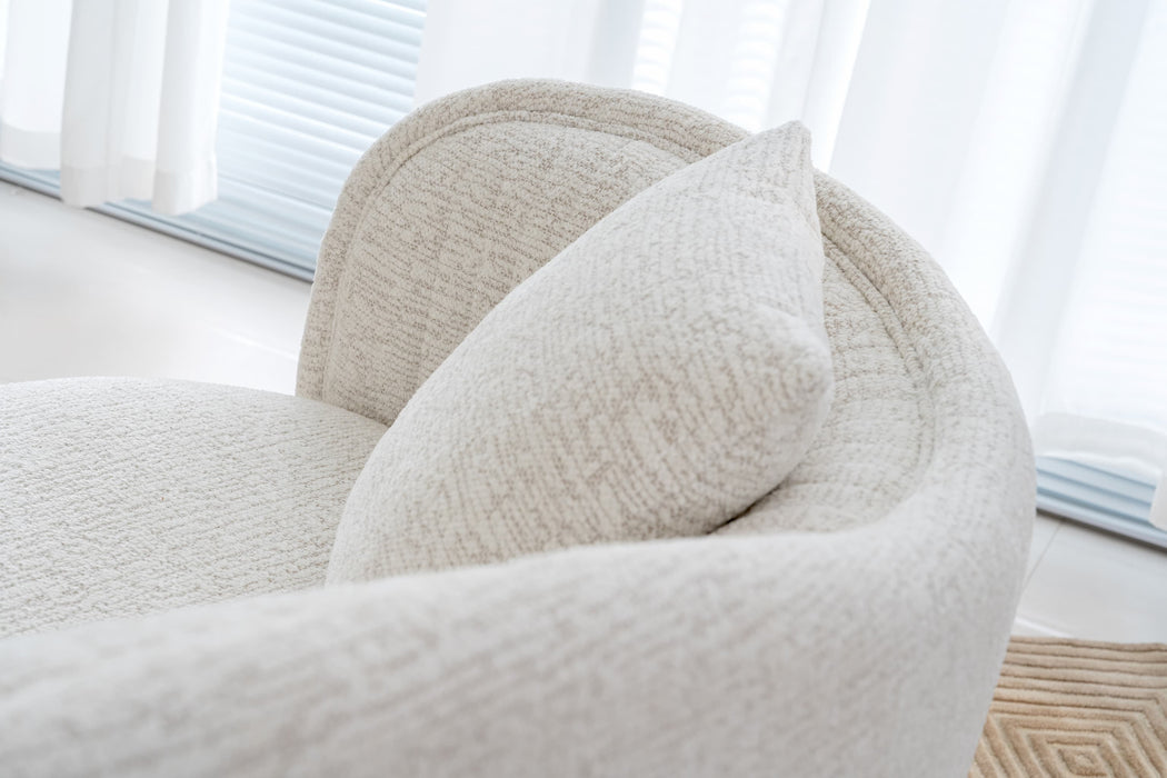 Lily Loveseat