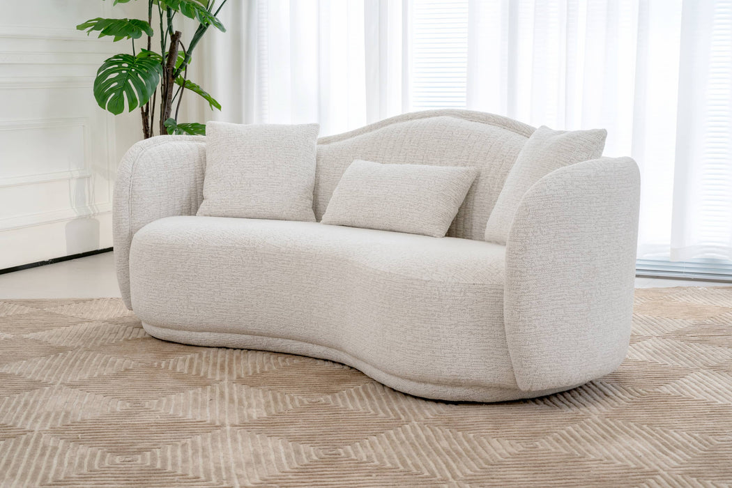 Lily Loveseat