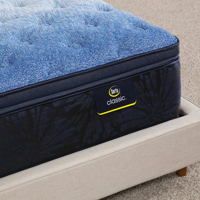 Serta Classic Waltz Plush Mattress - King