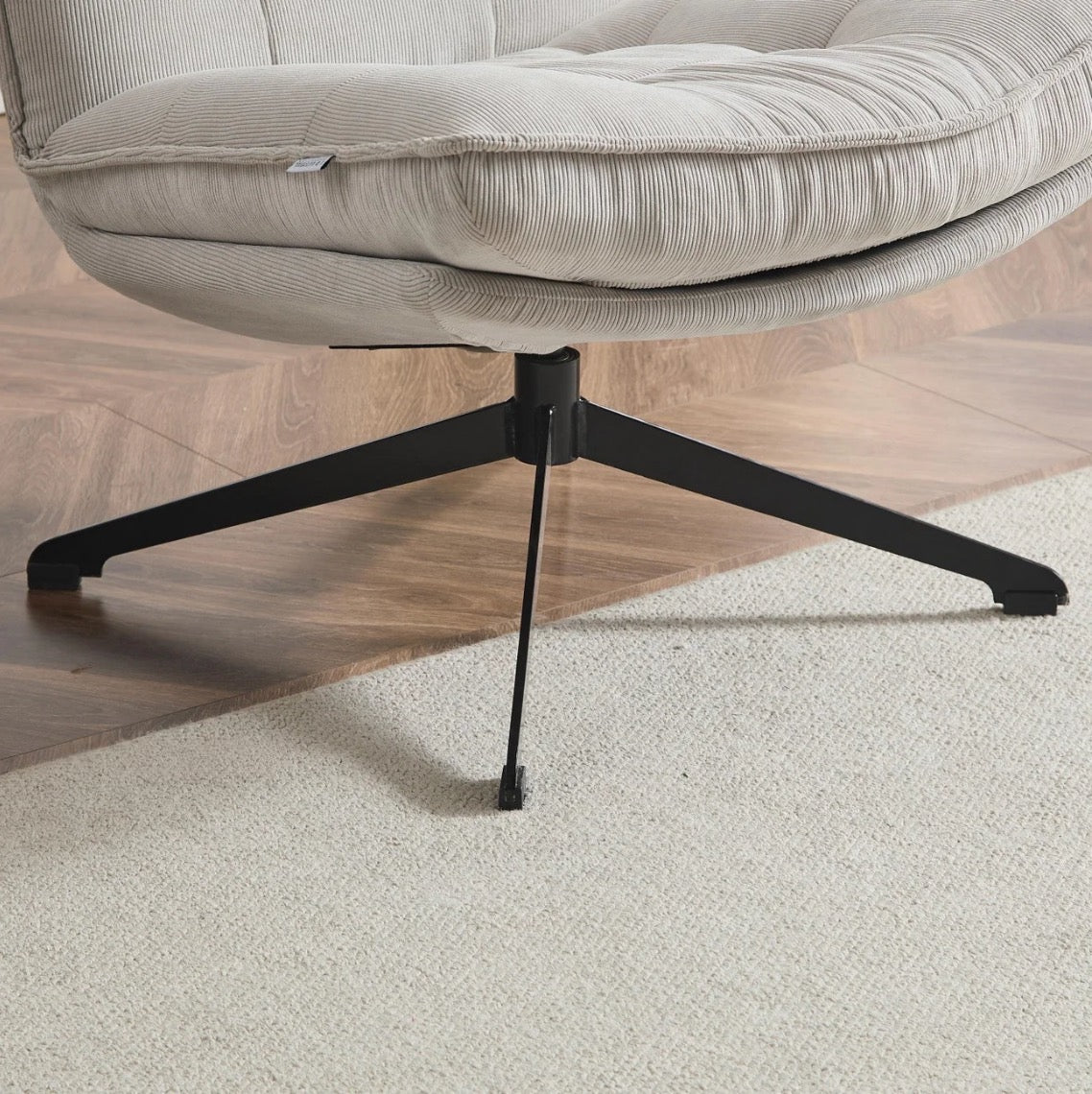 Nysera Swivel Chair-13